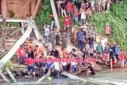 Breaking News, Jembatan di Korong Kayu Gadang Ambruk, Satu Pekerja Tewas dan 4 Alami Luka