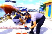 Physical Distancing, Polres Mentawai Pasang Rambu-Rambu Penumpang di pelabuhan