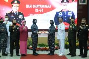 Suprise Hari Bhayangkara Ke 74, Kue Ulang Tahun dari TNI untuk Polda Sumbar