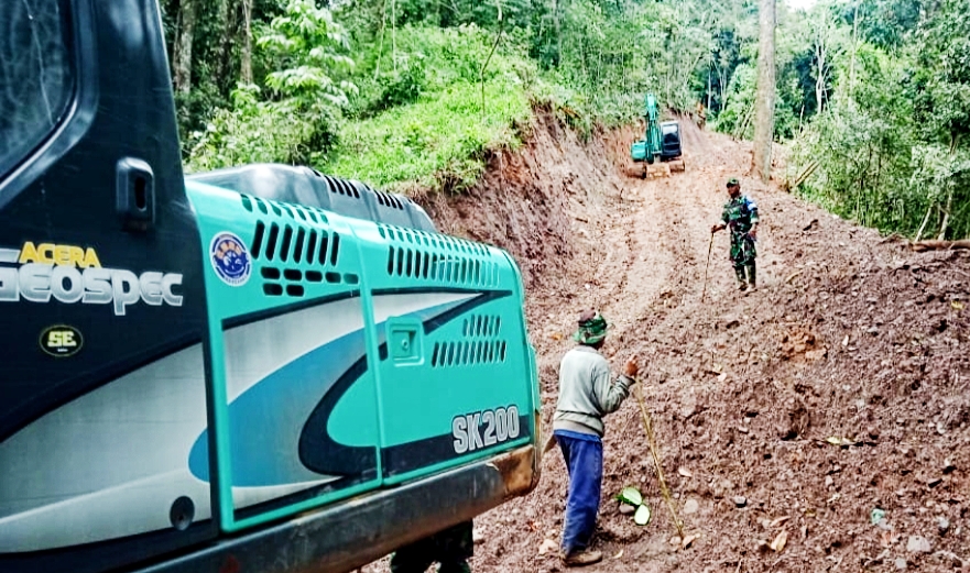 Wadansatgas Tmmd Ke 109 Kodim 0311 Pessel Rela Berjalan Kaki Hingga