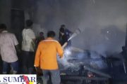 Ditinggal Saat Sholat Tarawih, 3 Unit Rumah Ludes Terbakar di Pasbar