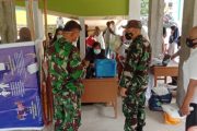 Tinjau Serbuan Vaksinasi di Wilayah Koramil 06/Bayang, Dandim 0311/Pessel Motivasi Peserta