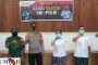 Vaksinasi Door to Door Bhakti Polri di Teluk Kabung di Tinjau Wakapolda Sumbar dan Bagikan Bansos 1000 Paket