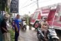 Mobil Pemadam Kebakaran Nyaris Terbalik di Jalan Parak Karakah Padang