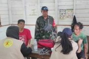 Babinsa 01 Sikabaluan Dampingi Pengobatan Gratis di Tiga Dusun Desa Simalegi
