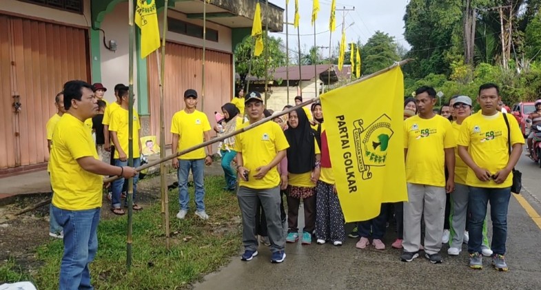 Meriahkan HUT ke-58 Golkar, DPD Partai Golkar Mentawai Adakan Jalan Sehat 