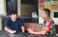 Babinsa Serda Iswendra Komsos Dengan Personel Polsek Siberut