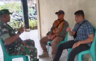 Babinsa Serda Iswendra Komsos Dengan Staf Disdikbud Mentawai