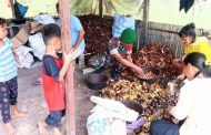 Pemberdayaan Masyarakat Produktif, Babinramil 03 Sipora Sambangi Penampung Hasil Bumi