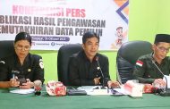 Bawaslu Mentawai Gelar Konferensi Pers Terkait Hasil Pengawasan Pemutakhiran Data Pemilih
