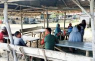 Babinsa 01 Sikabaluan Motivasi Warga Melalui Komsos