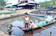 Babinsa Serka Dendi Ajak Nelayan  Peduli Dengan Lingkungan Bersih