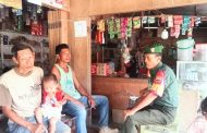 Komsos Babinramil 02 Muara Siberut Bahas Penerangan Dengan Warga Madobak