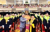 Orasi Ilmiah di Wisuda UNP ke-134, PJ Bupati Mentawai : Kita Butuh Perguruan Tinggi di Mentawai