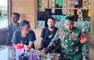 Jelang Ramadhan, Babinramil 01 Sikabaluan Sambangi Warga Binaan