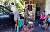 Bengkel Sepeda Motor Dan Mobil Disambangi Babinsa Koramil 02/Muara Siberut, Bahas Peningkatan Penghasilan Perbengkelan.