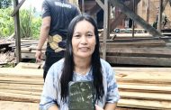 Wati Erliansa Bahagia dan Haru Mendapat Rehab Rumah di TMMD ke-123 Kodim 0319 Mentawai