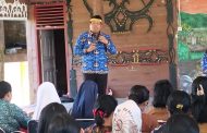 Buka Workshop, Wabup Jakop : Pembuatan Atribut Budaya Mentawai Harus Bernilai Ekonomis