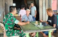 Jalin Silahturahmi, Babinramil 02 Muara Siberut Komsos Dengan Kades Katurei