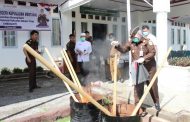 Kejari Mentawai Musnahkan Barang Bukti 12 Perkara Pidana Berkekuatan Hukum Tetap