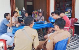 Perkuat Komunikasi, Babinramil 04 Sikakap Bahas Kamtibmas Nataru Bersama Anggota Polsek