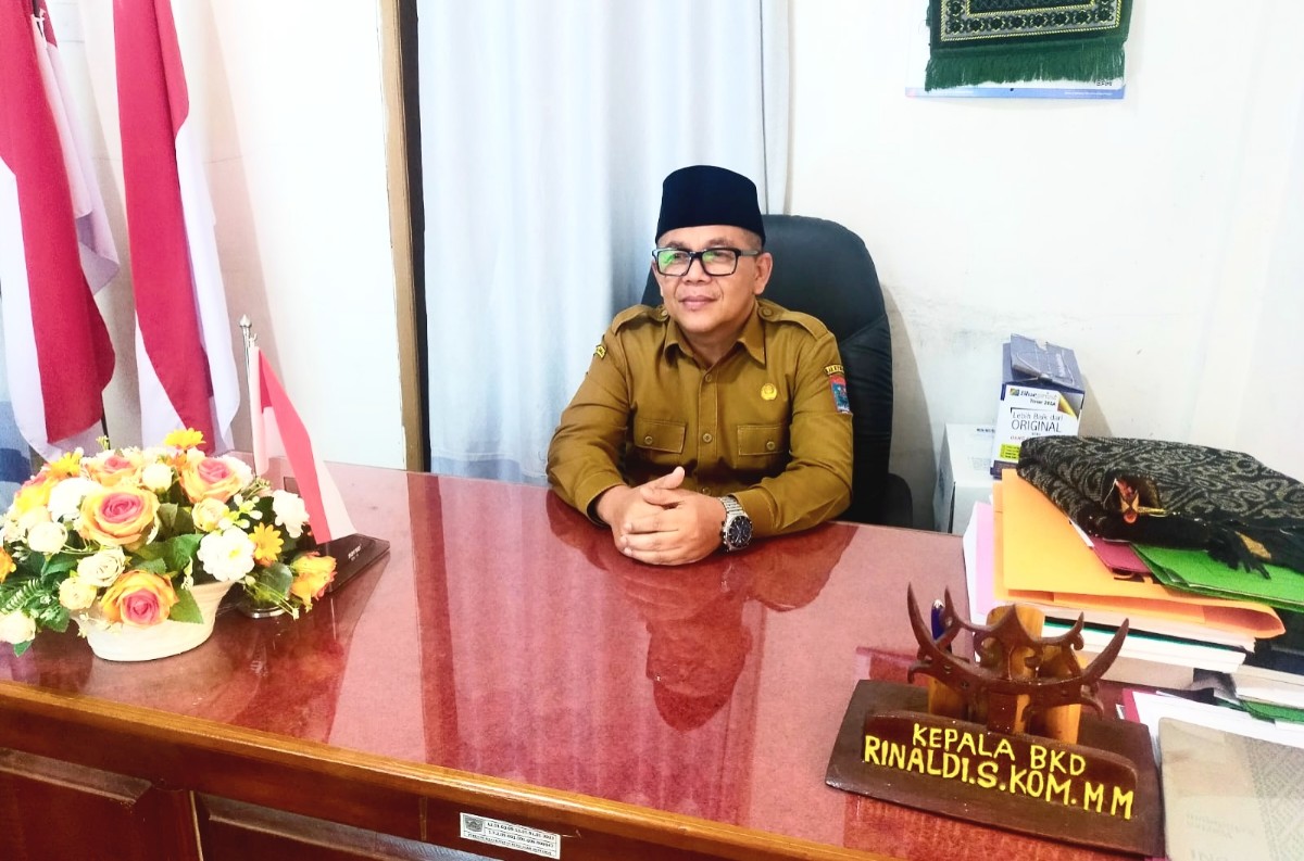 Kepala BKAD Mentawai : Kalau Tak Ada Hambatan Awal Mei Sudah Bisa di Bayarkan TPP PNS