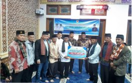 Kunjungi Masjid A'la Katiagan, Bupati Eka Putra Paparkan Peluk Tanda Diri