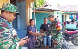 Dansatgas TMMD Tinjau Rumah Warga Yang di Tempati Satgas