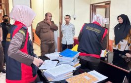 Tim Penyidik Cabjari Solok Geledah Kantor BPBD Kabupaten Solok, Sejumlah Dokumen di Sita