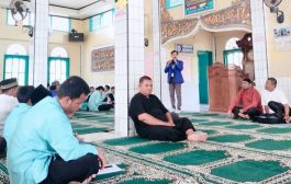DPR Hidup Mewah, Rakyat Dihina: Saatnya Rakyat Bangkit!