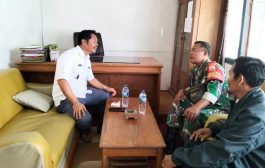 Sambangi Kades Sioban, Babinsa Serka Robin Dukung Peningkatan Ketahan Pangan Daerah