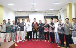 Menjawab Krisis Sosial Dengan Ilmu, Kado Milad ke-94 : Dr. Herman Shakiki dan Jihad Intelektual Melindungi Masa Depan Anak