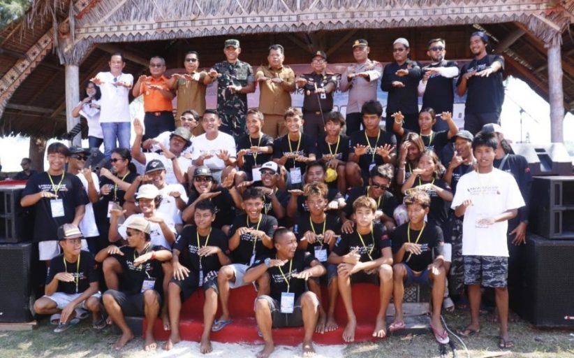 Resmi di Buka, Wabup Jakop : Surfing Bupati Cup di Harapkan Menjadi Agenda Tahunan Daerah