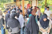 Polres Mentawai Bagikan Daging Qurban Kepada Masyarakat Hingga Daerah Sulit Terjangkau