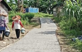 Pembangunan Jalan Pemukiman Tahap I Dusun Talopulei IDT Simaeruk Rampung 