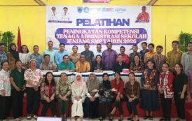 Tingkatkan Kompetensi, Disdikbud Mentawai Bekali Tenaga Adminitrasi Sekolah Pelatihan 