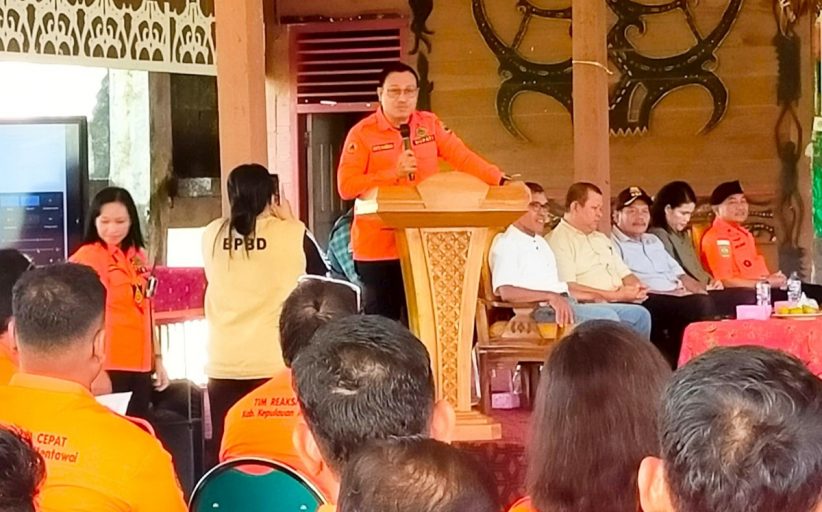 Tutup Bimtek, Bupati Rinto Harapkan TRC Menjadi Garda Terdepan Penanganan Bencana