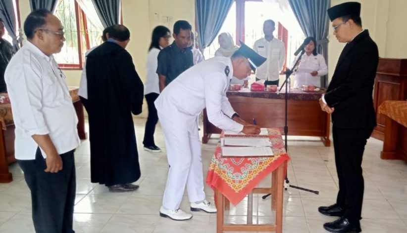 Penjabat Kades Goiso'oinan Resmi di Lantik, Ini Harapan Bupati Mentawai
